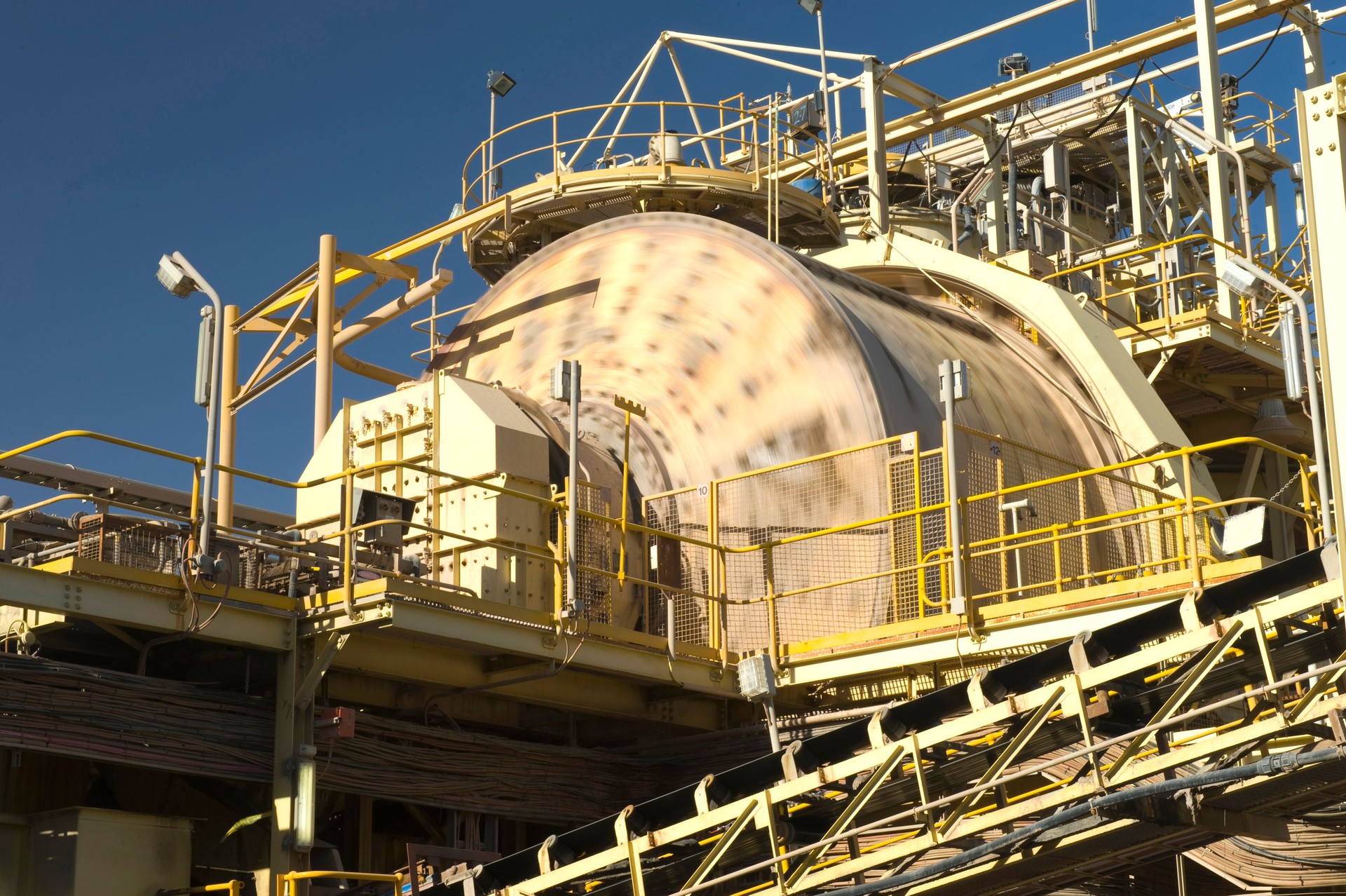 Gold says mill.